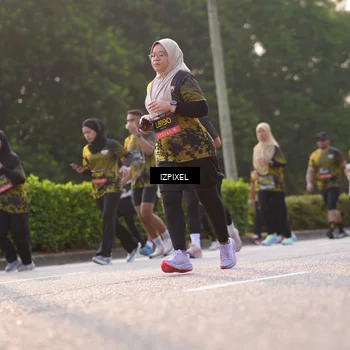 Runner Photo 6498000