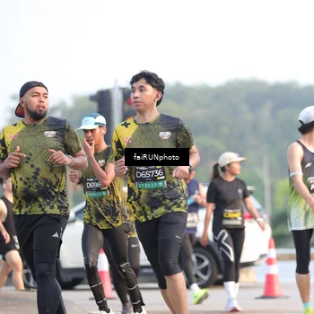 Runner Photo 6498010