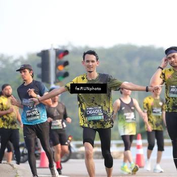 Runner Photo 6498011