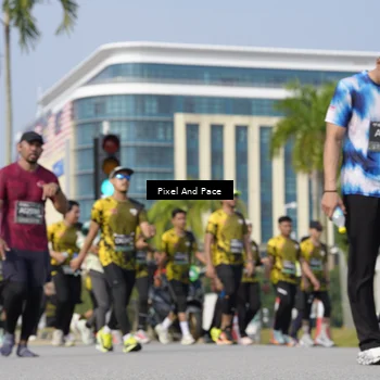 Runner Photo 6498018