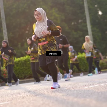 Runner Photo 6498020