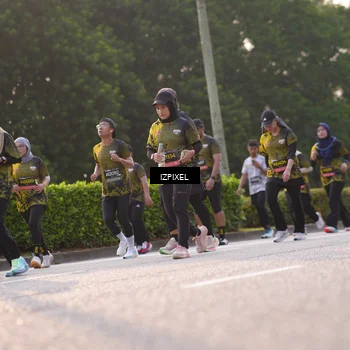 Runner Photo 6498042