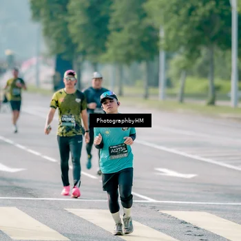 Runner Photo 6498065