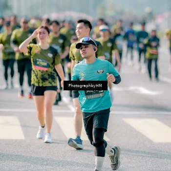Runner Photo 6498100