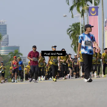 Runner Photo 6498103