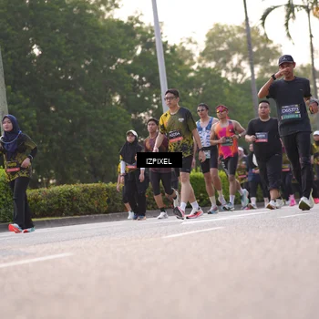 Runner Photo 6498115