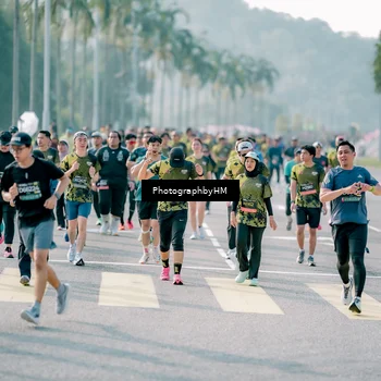 Runner Photo 6498131