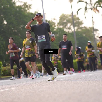Runner Photo 6498132