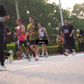 Runner Photo 6498153