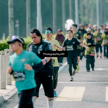 Runner Photo 6498155