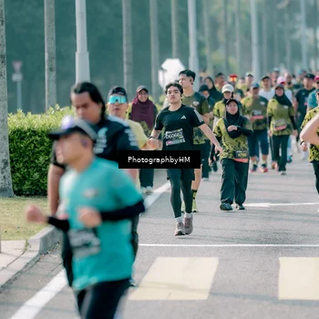 Runner Photo 6498156