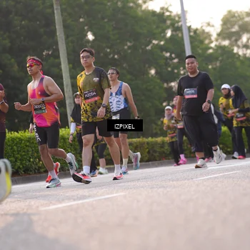Runner Photo 6498157