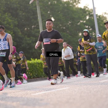 Runner Photo 6498170