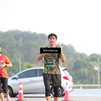 Runner Photo 6498185