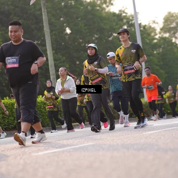 Runner Photo 6498198