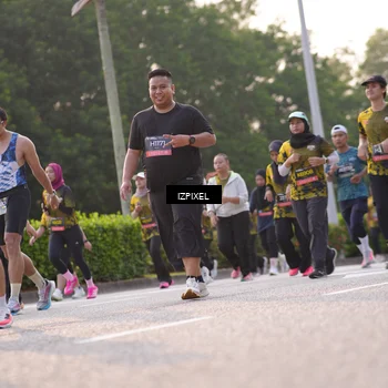 Runner Photo 6498200