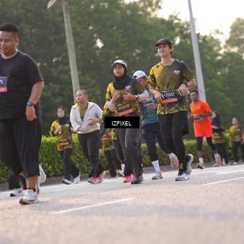 Runner Photo 6498203