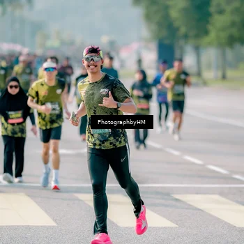 Runner Photo 6498207
