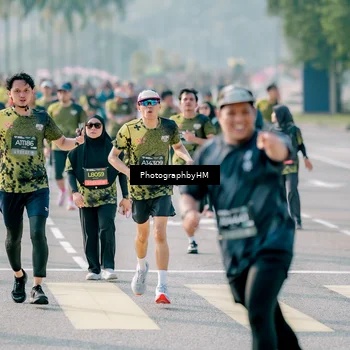 Runner Photo 6498230
