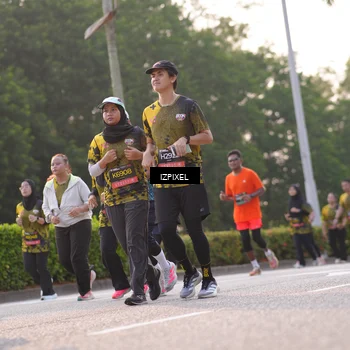 Runner Photo 6498236
