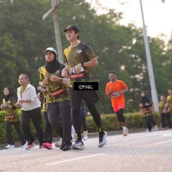 Runner Photo 6498239