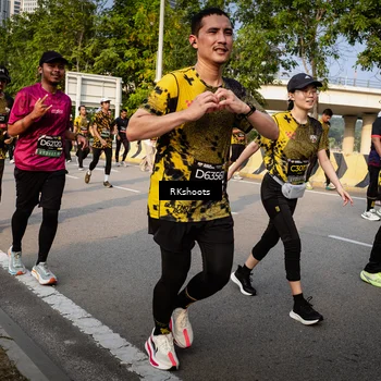 Runner Photo 6498243