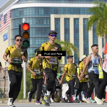 Runner Photo 6498248