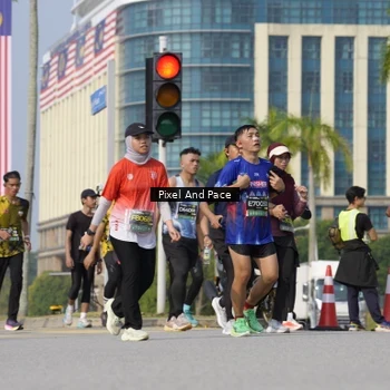 Runner Photo 6498282