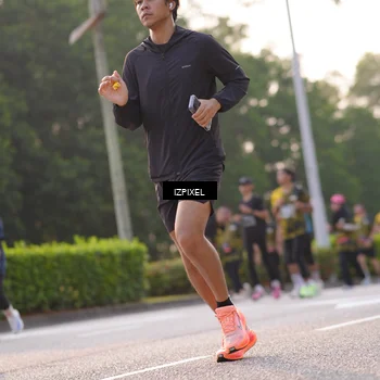 Runner Photo 6498284