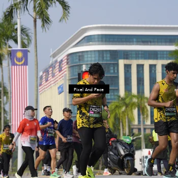 Runner Photo 6498288