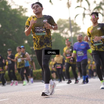 Runner Photo 6498290