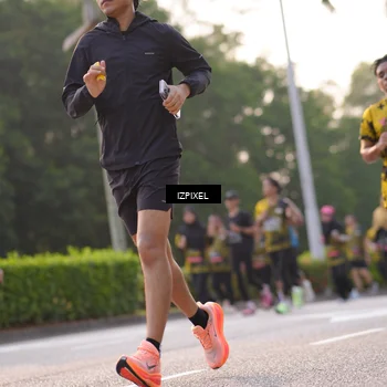 Runner Photo 6498291