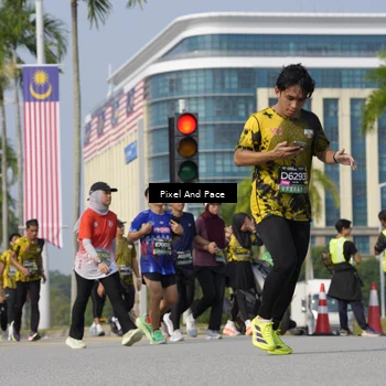 Runner Photo 6498302