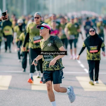 Runner Photo 6498323