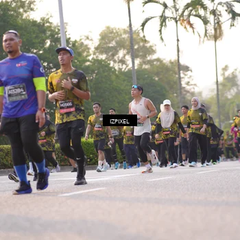 Runner Photo 6498328