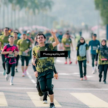Runner Photo 6498360