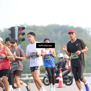 Runner Photo 6498416