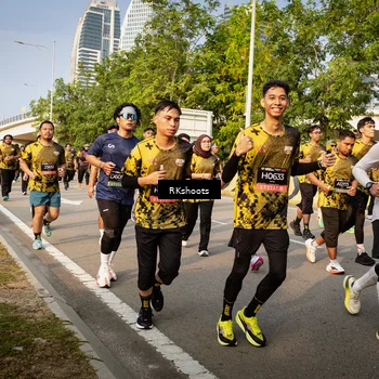 Runner Photo 6498470