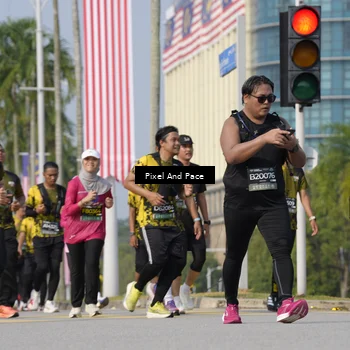 Runner Photo 6498481