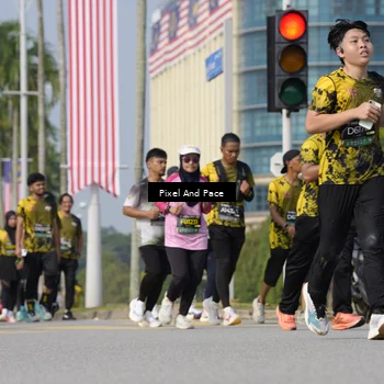 Runner Photo 6498501