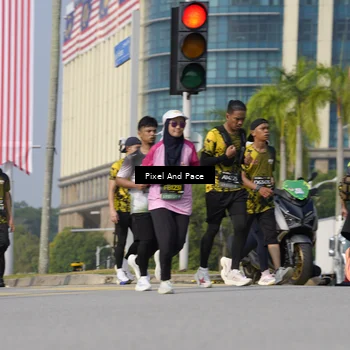 Runner Photo 6498524