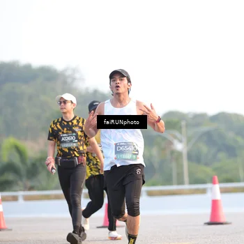 Runner Photo 6498543