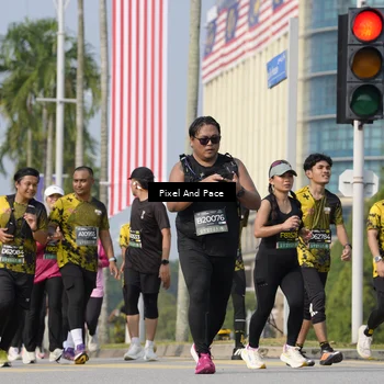 Runner Photo 6498551