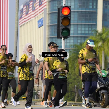 Runner Photo 6498552