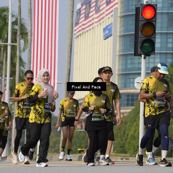 Runner Photo 6498568
