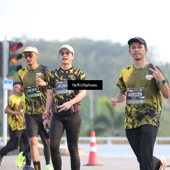 Runner Photo 6498594
