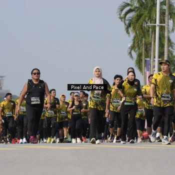 Runner Photo 6498598