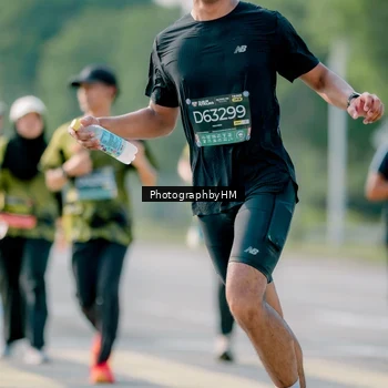 Runner Photo 6498602