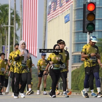 Runner Photo 6498606