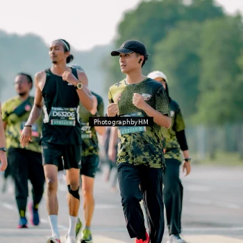 Runner Photo 6498611